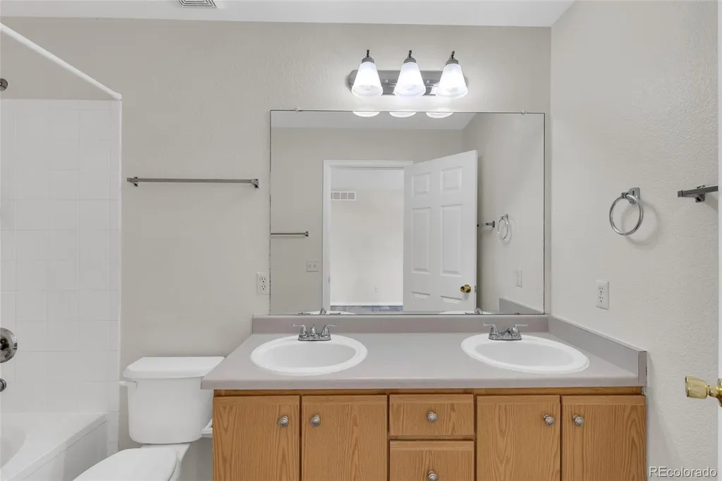 5170 Biscay Court Denver CO 80249