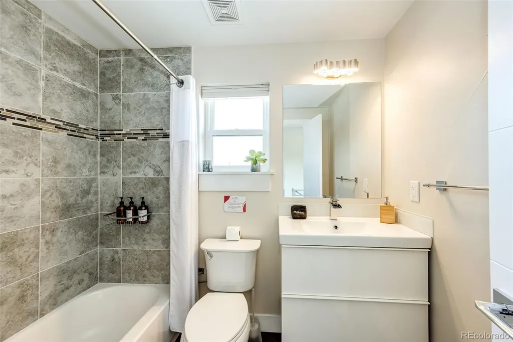 3427 W Conejos Place Denver CO 80204
