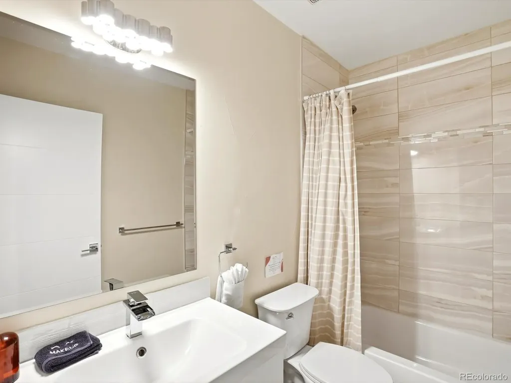 3427 W Conejos Place Denver CO 80204