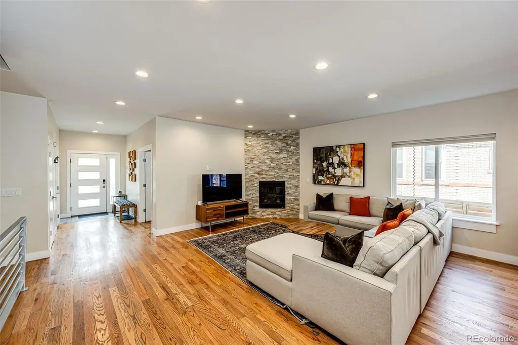 3427 W Conejos Place Denver CO 80204