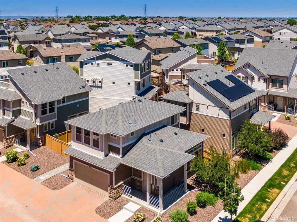 10041 Yampa Court Commerce City CO 80022
