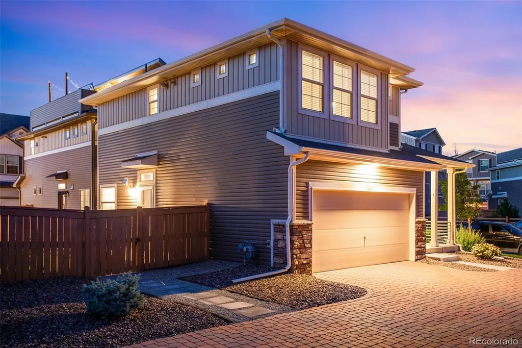 10041 Yampa Court Commerce City CO 80022