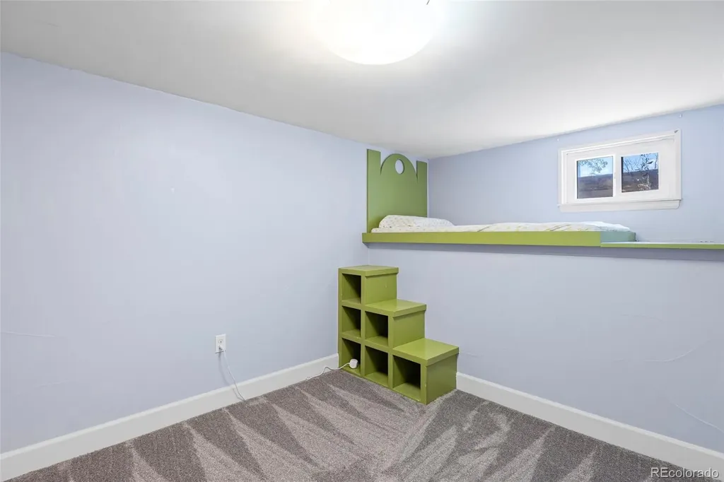 695 S Dale Court Denver CO 80219