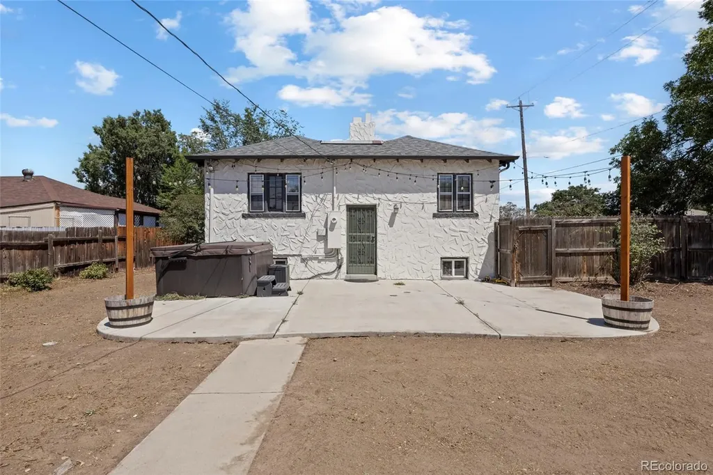 695 S Dale Court Denver CO 80219