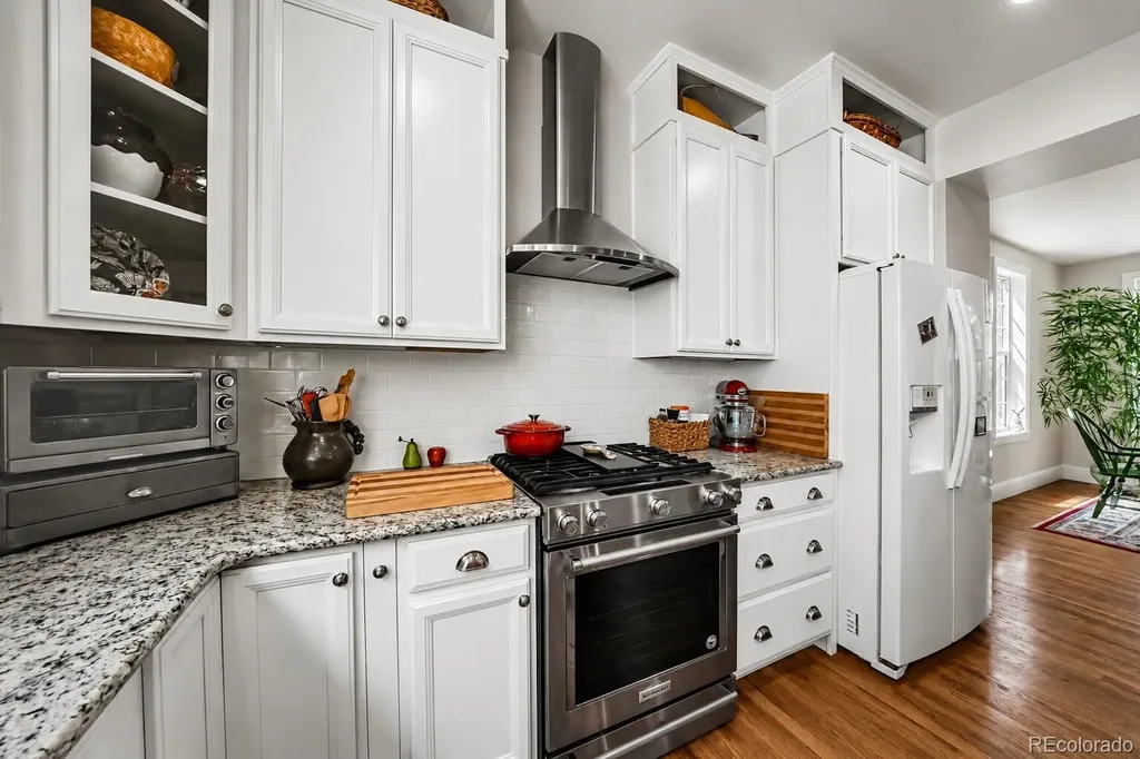 4854 Cheyenne Drive Larkspur CO 80118
