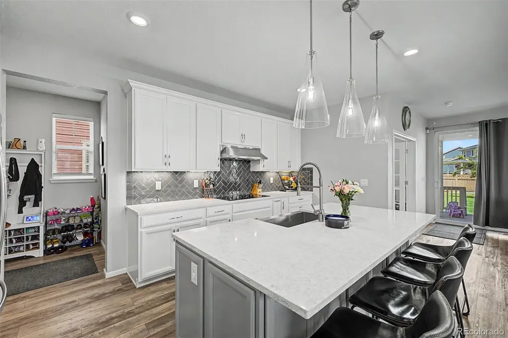 6160 N Malaya Street Aurora CO 80019