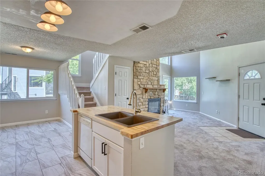 5580 W 80th Place Arvada CO 80003