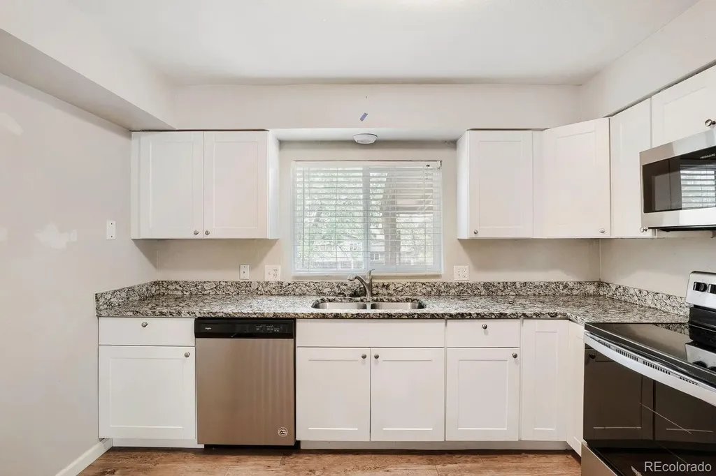 2061 S Richfield Street Aurora CO 80013
