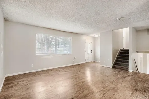 2061 S Richfield Street Aurora CO 80013