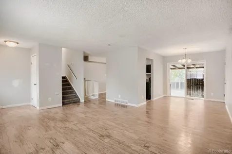 2061 S Richfield Street Aurora CO 80013