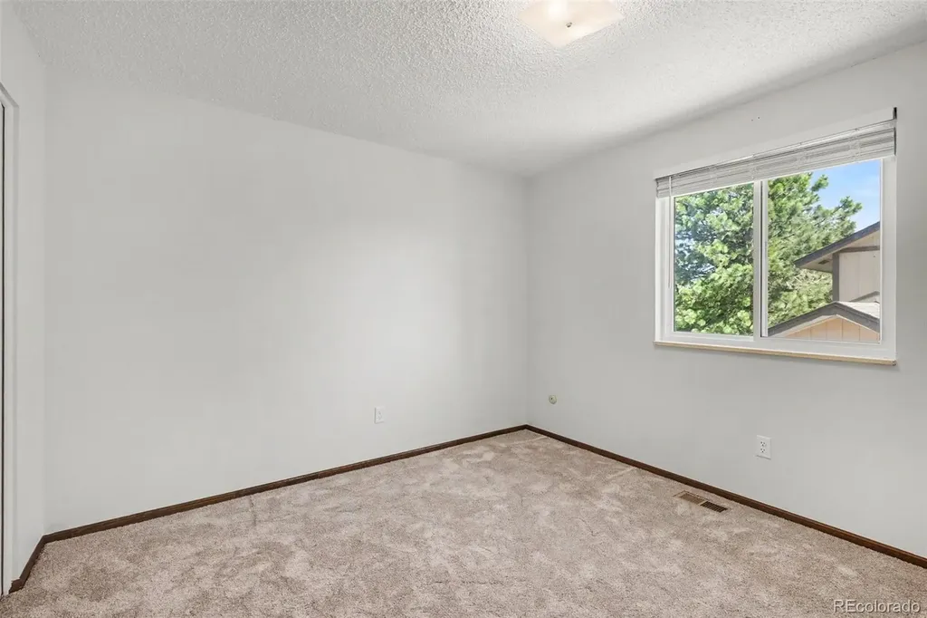 6556 S Brentwood Way Littleton CO 80123