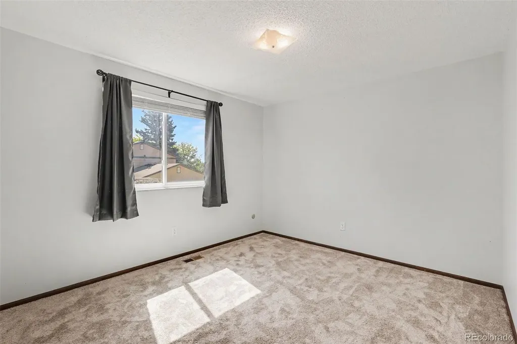 6556 S Brentwood Way Littleton CO 80123