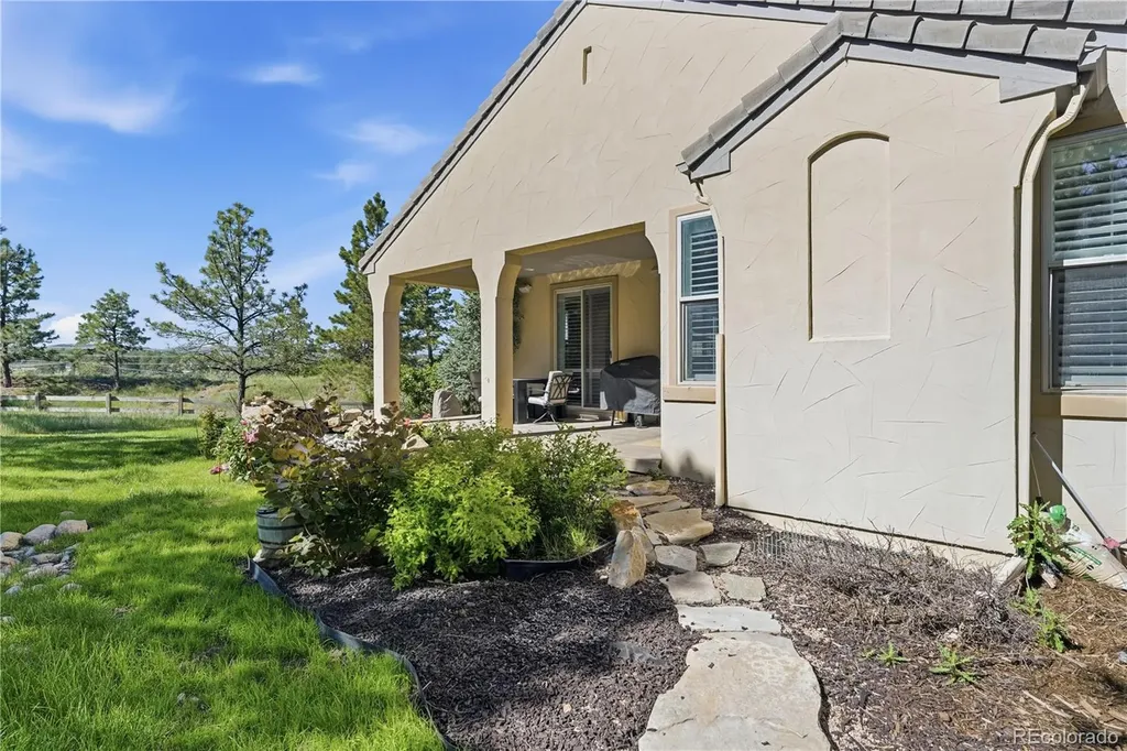 5016 Vermillion Court Castle Rock CO 80108