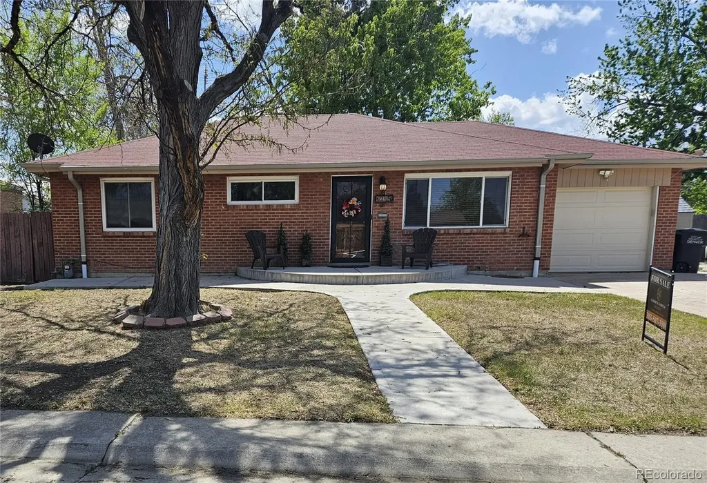 1385 S Vrain Way Denver CO 80219