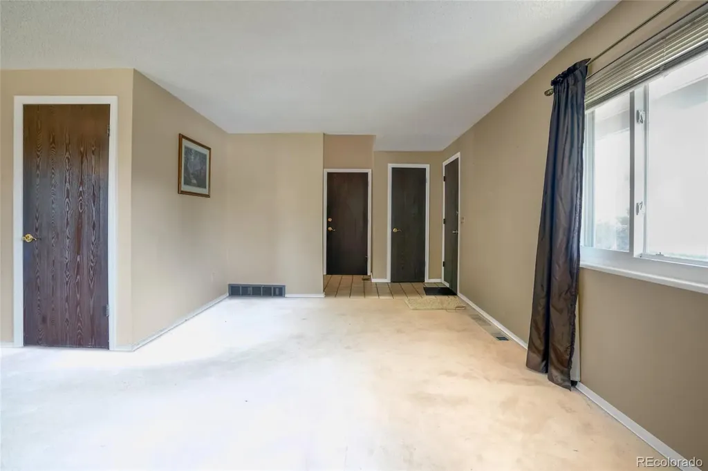 6180 S Garland Street Littleton CO 80123