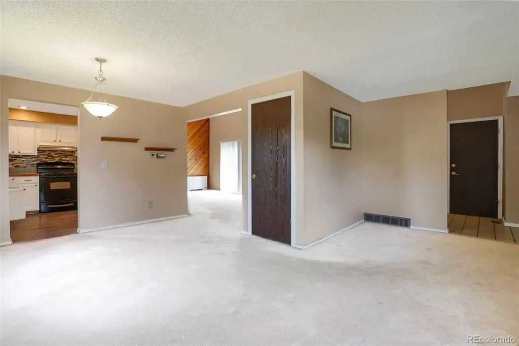 6180 S Garland Street Littleton CO 80123