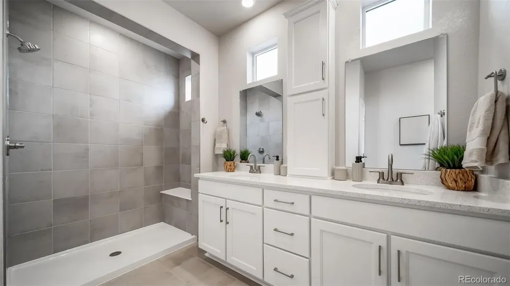 5002 N Tempe Street Aurora CO 80019