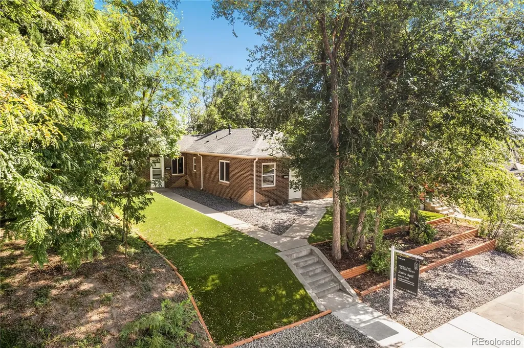 2520-2522 Yates Street Denver CO 80212
