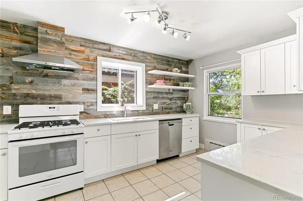 2520-2522 Yates Street Denver CO 80212