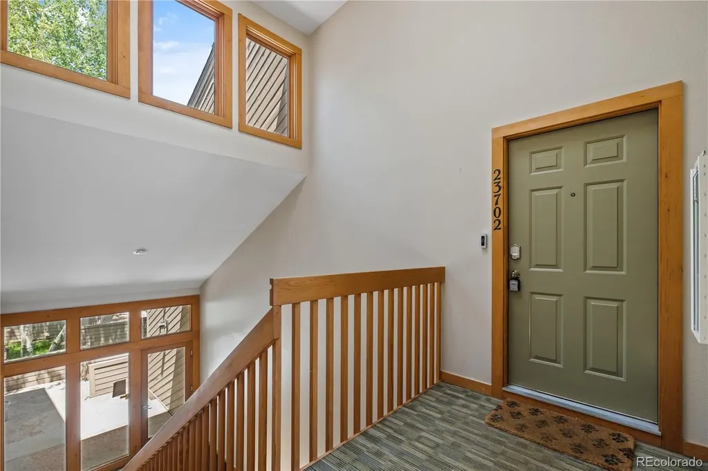 23702 Pondview Place Golden CO 80401