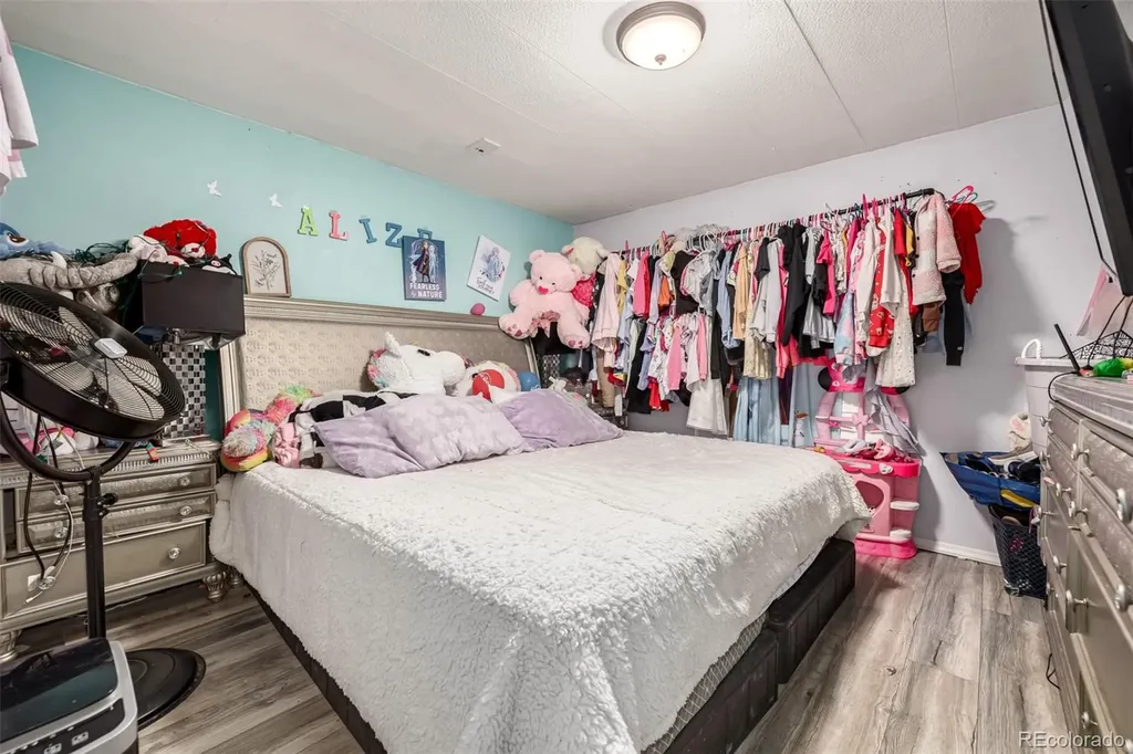 1809 Crystal Street Aurora CO 80011