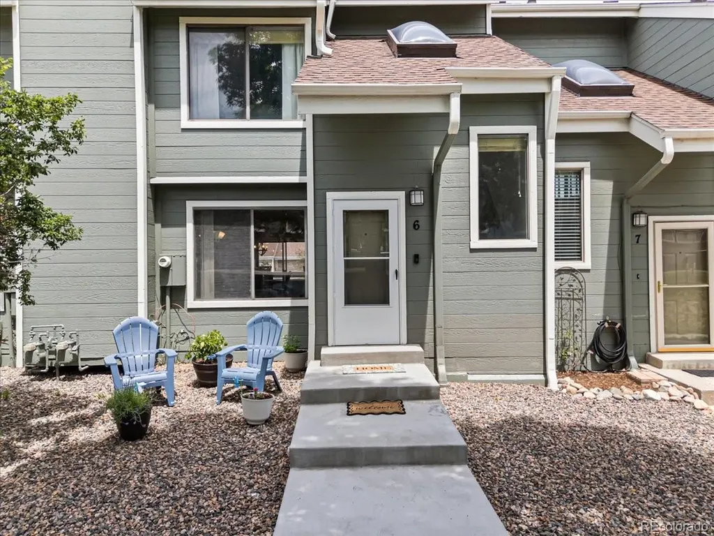 8753 W Cornell Avenue Lakewood CO 80227