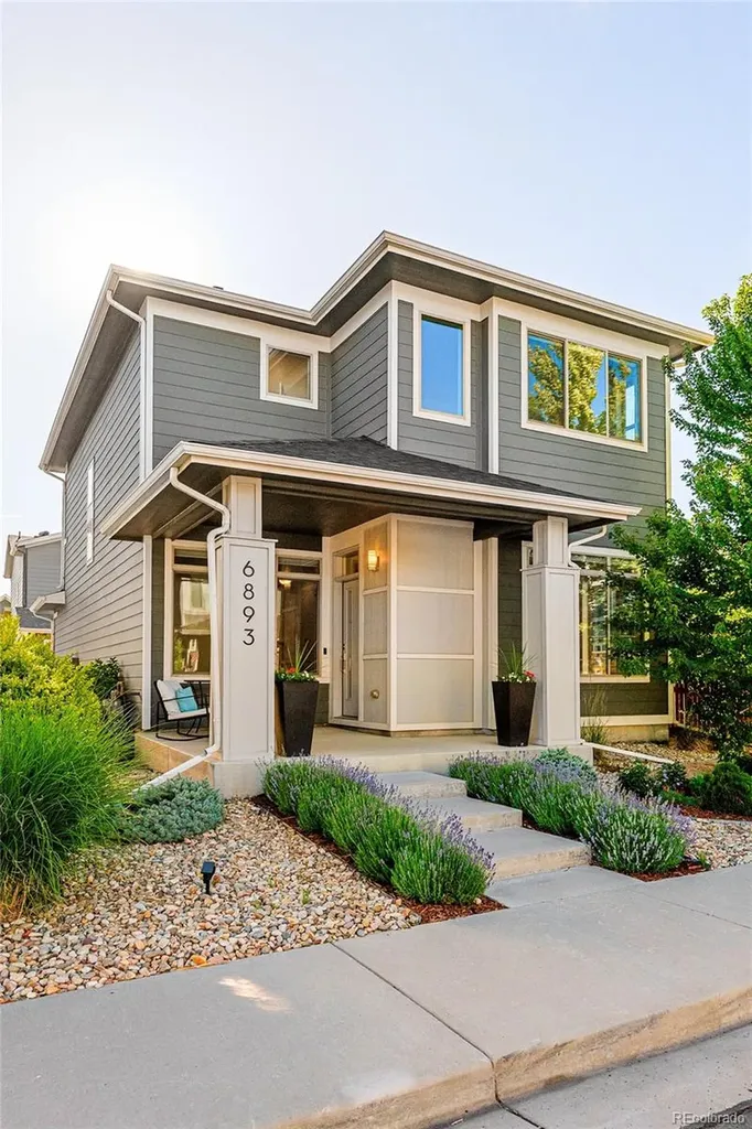 6893 Canosa Denver CO 80221