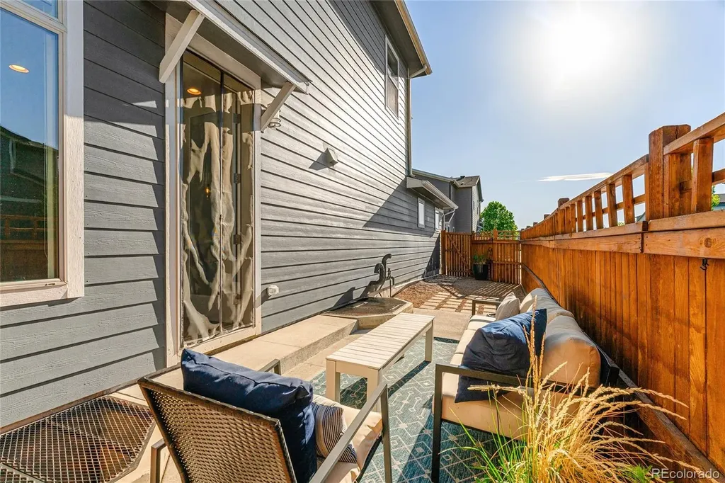 6893 Canosa Denver CO 80221
