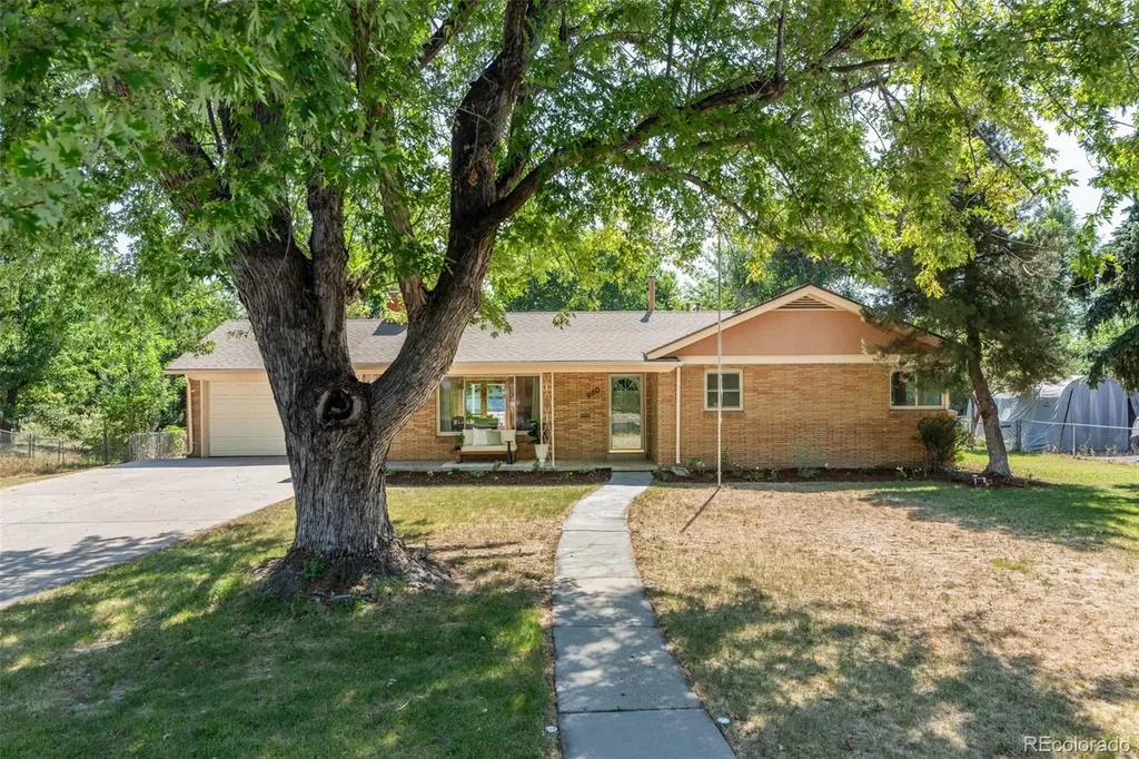 960 Garrison Street Denver CO 80215