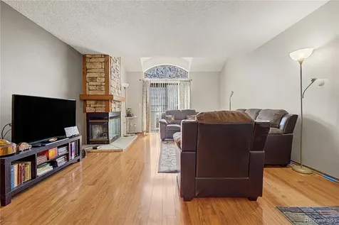 942 S Walden Street Aurora CO 80017