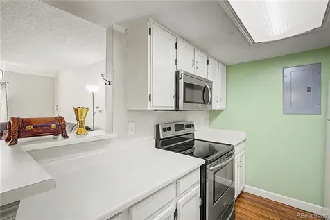 942 S Walden Street Aurora CO 80017