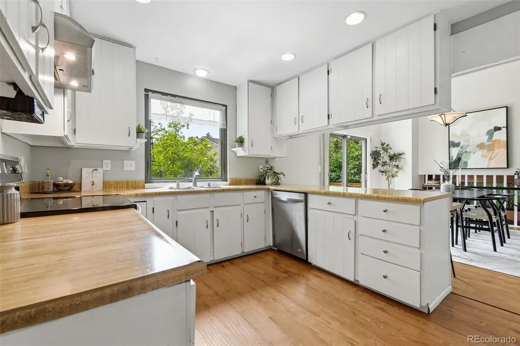 7774 S Oneida Court Centennial CO 80112