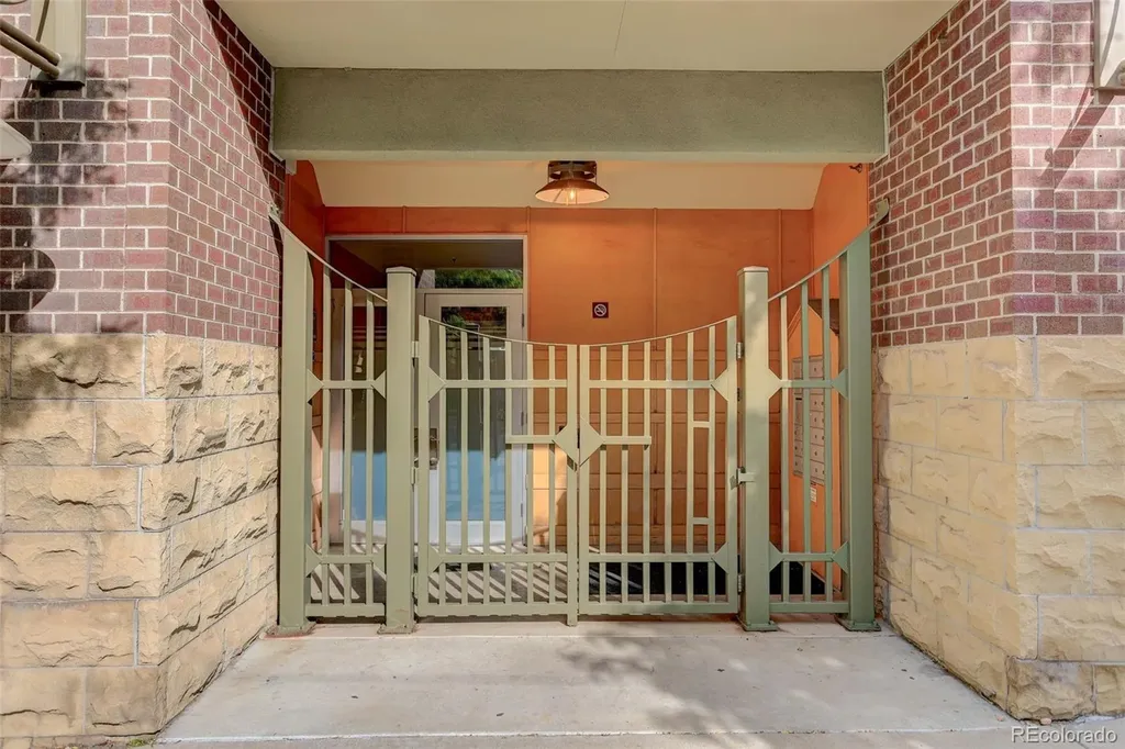 837 E 17th Avenue Denver CO 80218