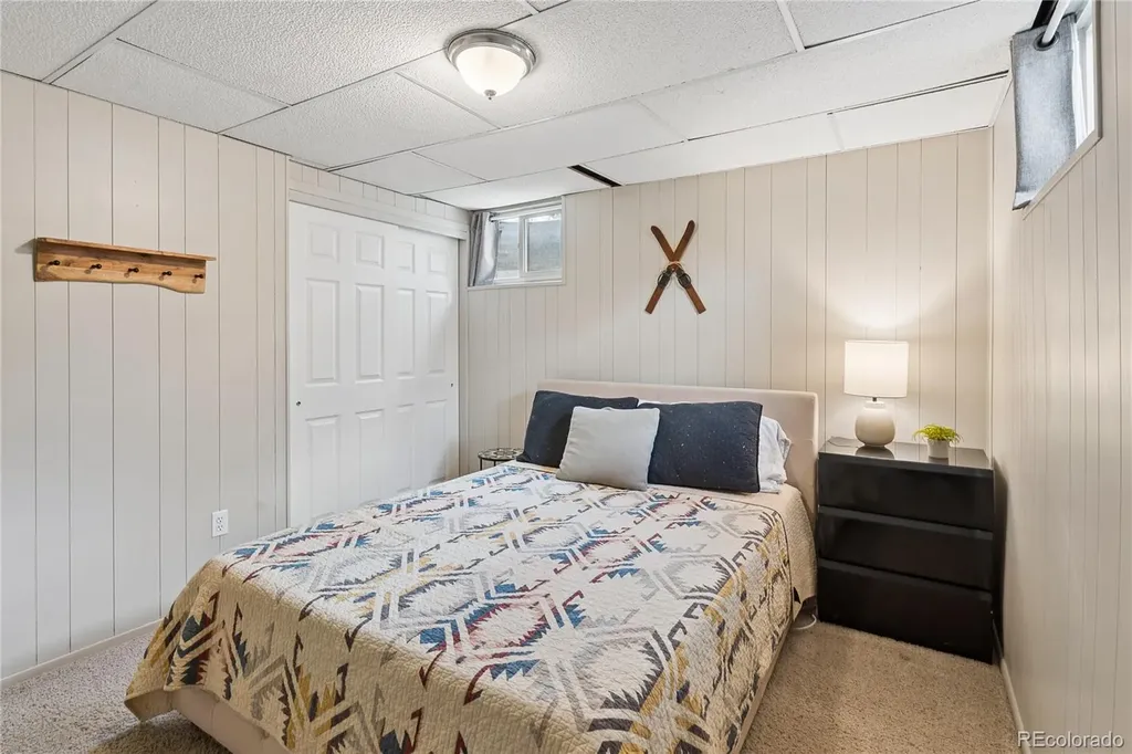 1521 S Carr Street Lakewood CO 80232