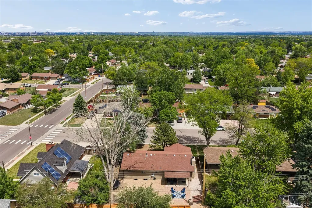 1521 S Carr Street Lakewood CO 80232