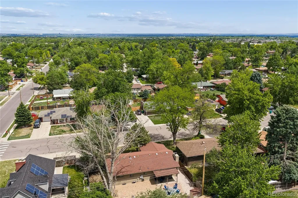 1521 S Carr Street Lakewood CO 80232