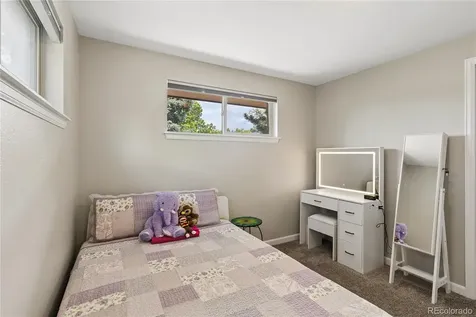 1521 S Carr Street Lakewood CO 80232
