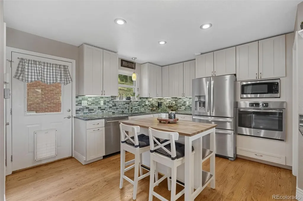2510 Valley Park Drive Larkspur CO 80118
