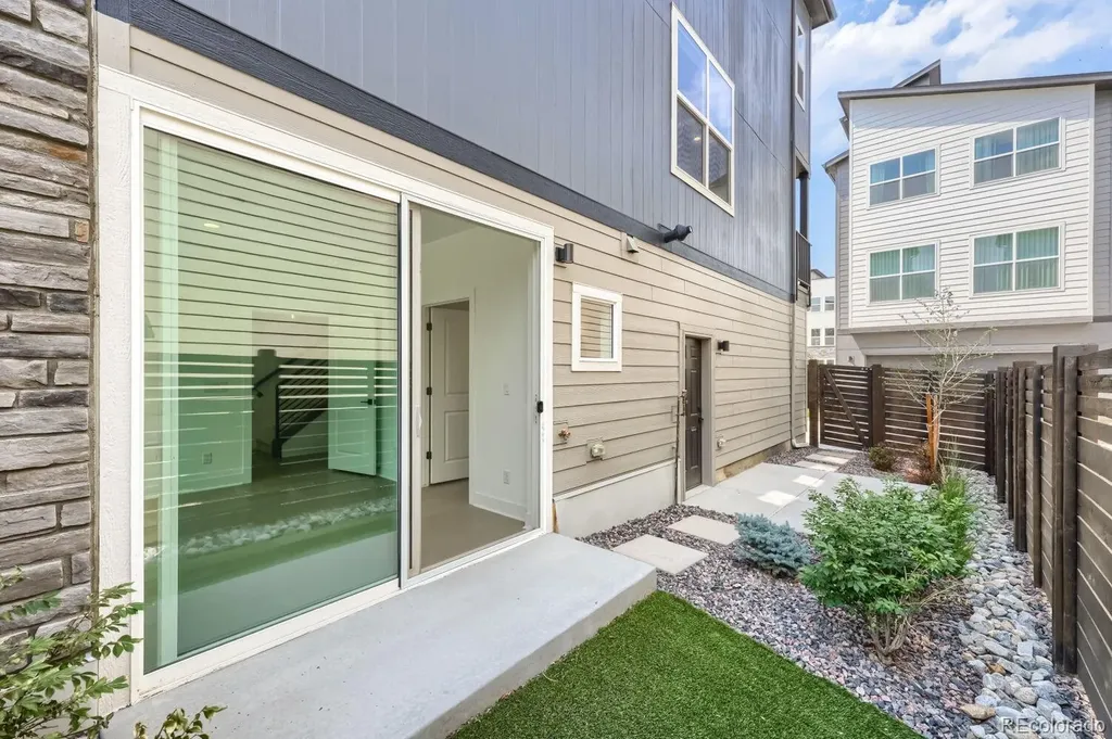 10904 E Hinsdale Circle Centennial CO 80112