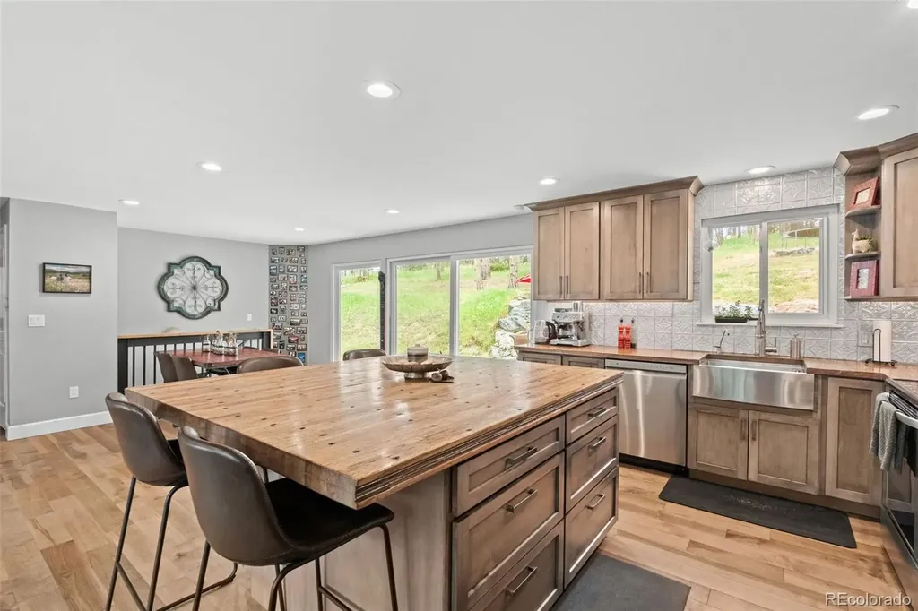 5553 Maggie Lane Evergreen CO 80439