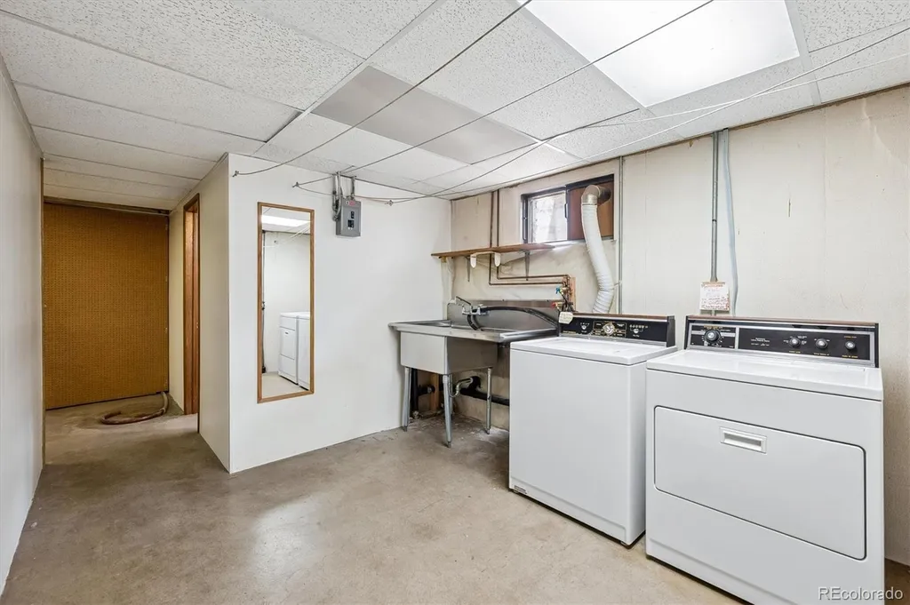 6408 S Acoma Street Littleton CO 80120