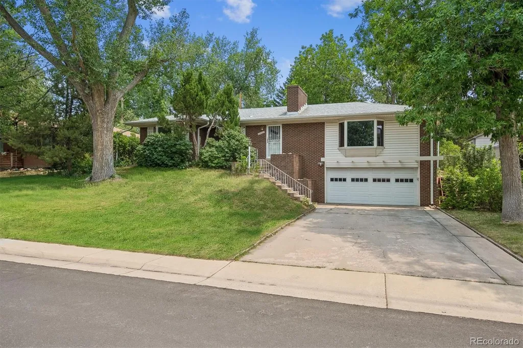 6408 S Acoma Street Littleton CO 80120