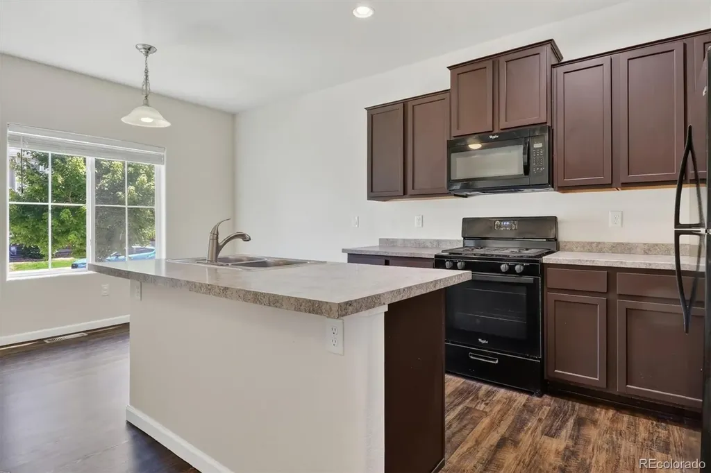 1209 Bistre Street Longmont CO 80501