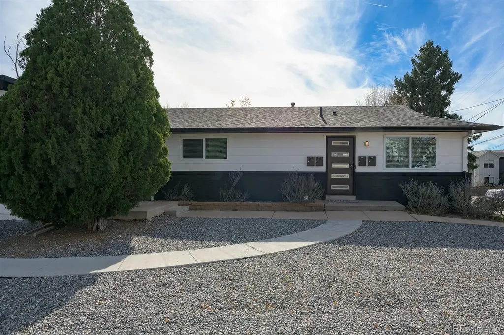 6338 Julian Street Denver CO 80221