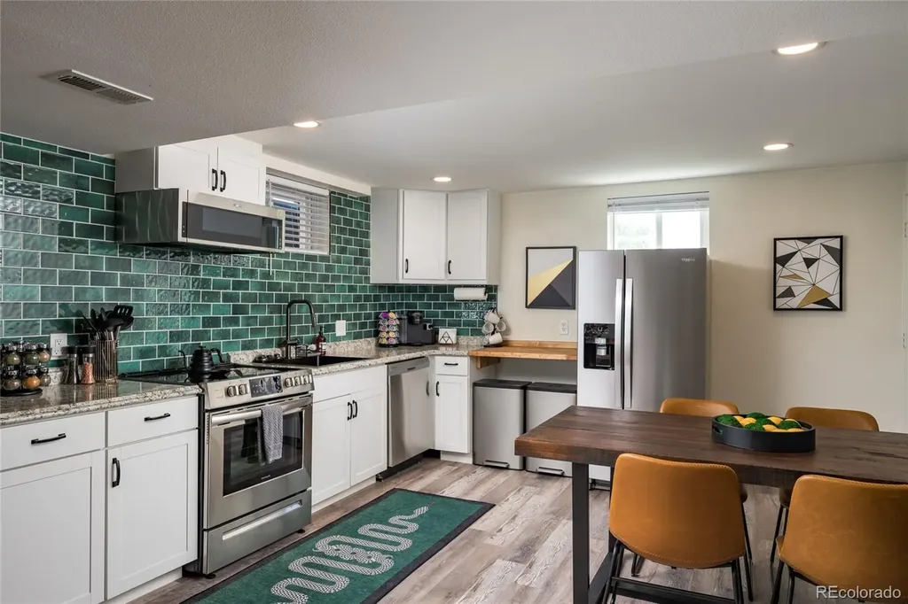 6338 Julian Street Denver CO 80221