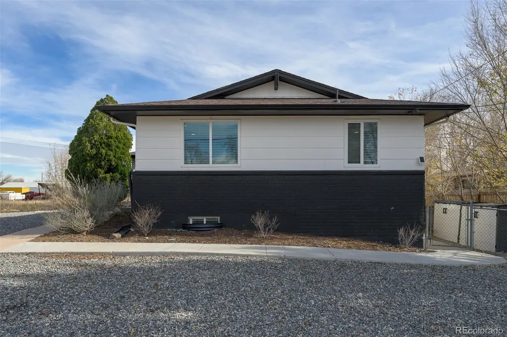 6338 Julian Street Denver CO 80221