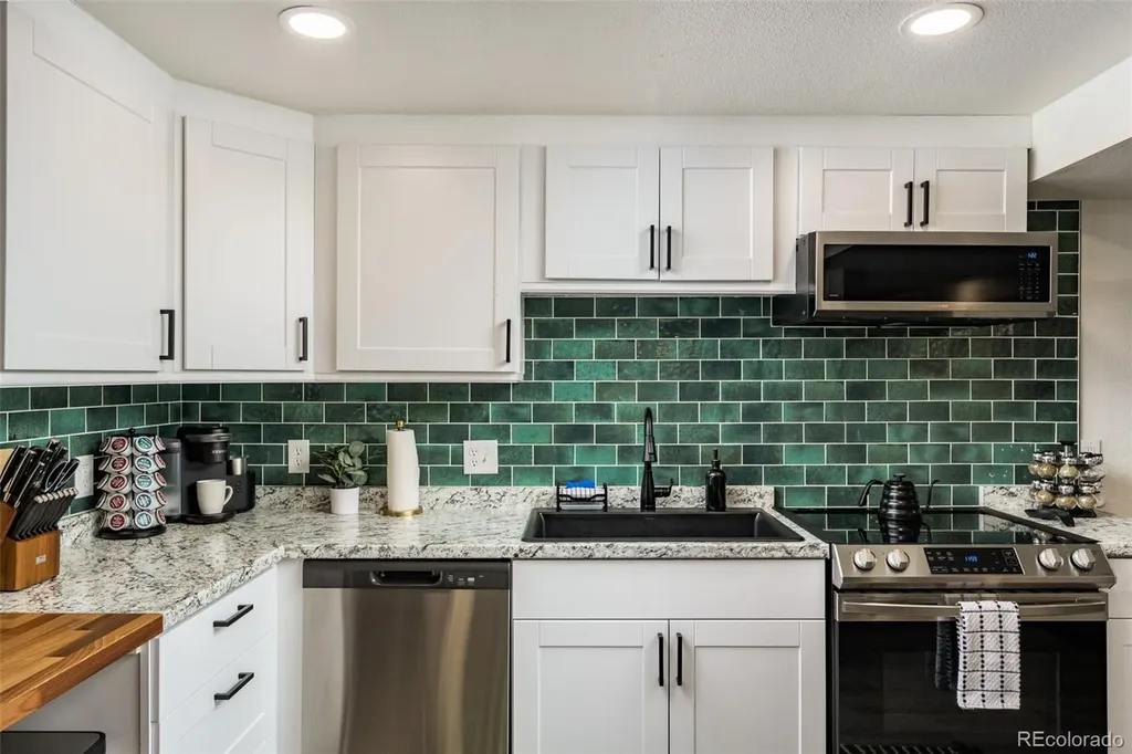 6338 Julian Street Denver CO 80221