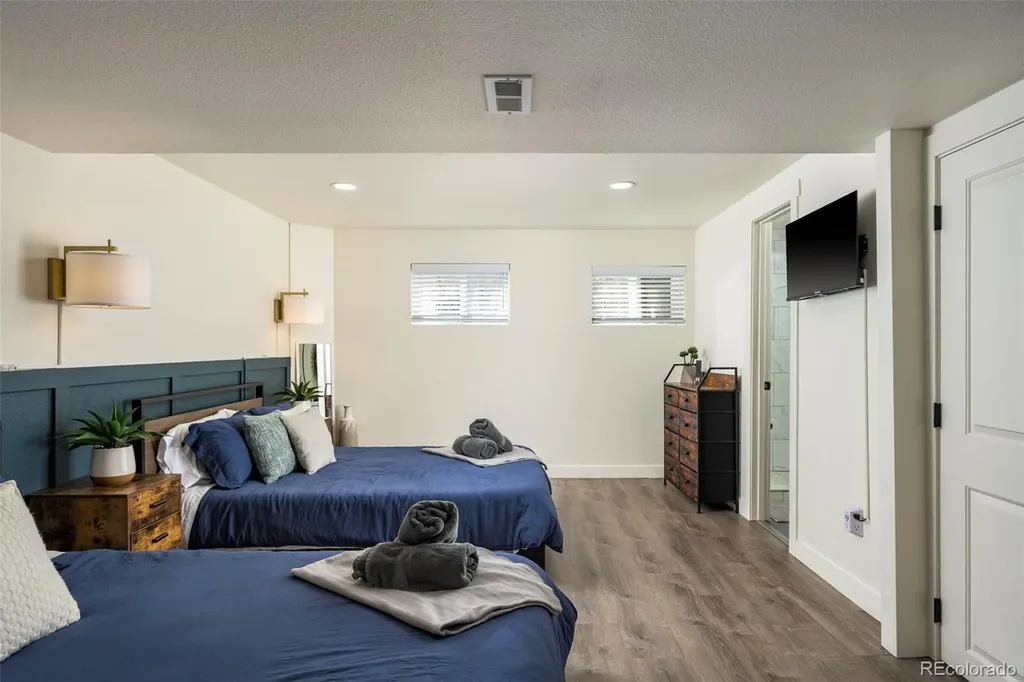 6338 Julian Street Denver CO 80221
