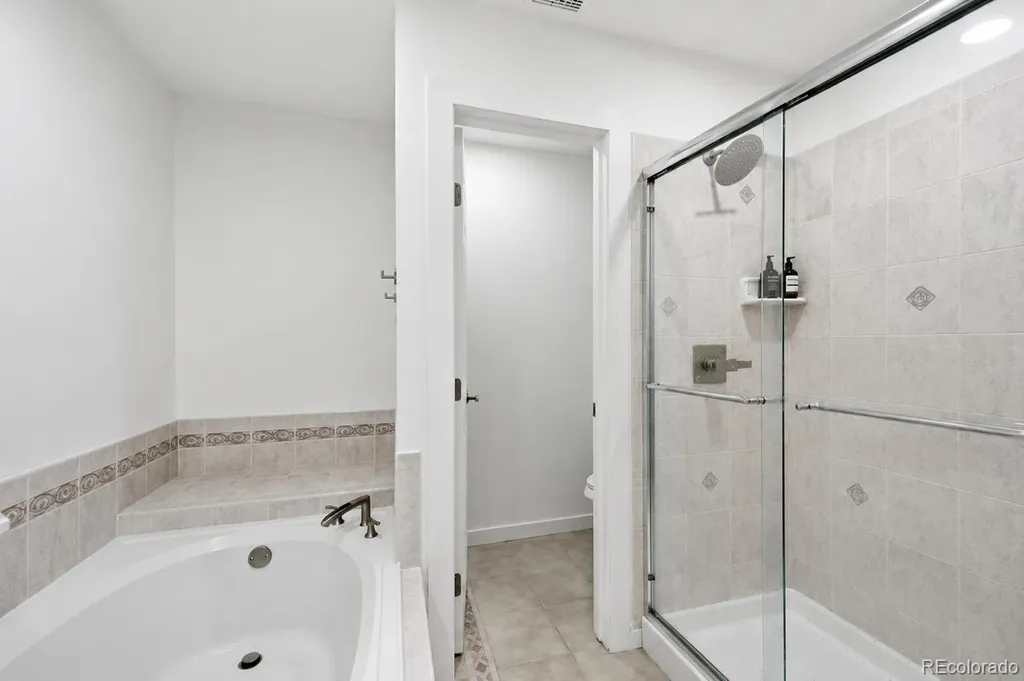 8511 S Upham Way Littleton CO 80128