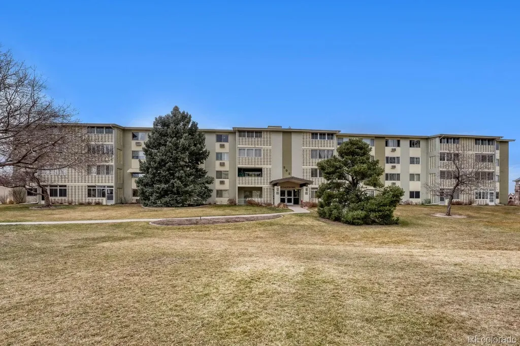 595 S Alton Way Denver CO 80247